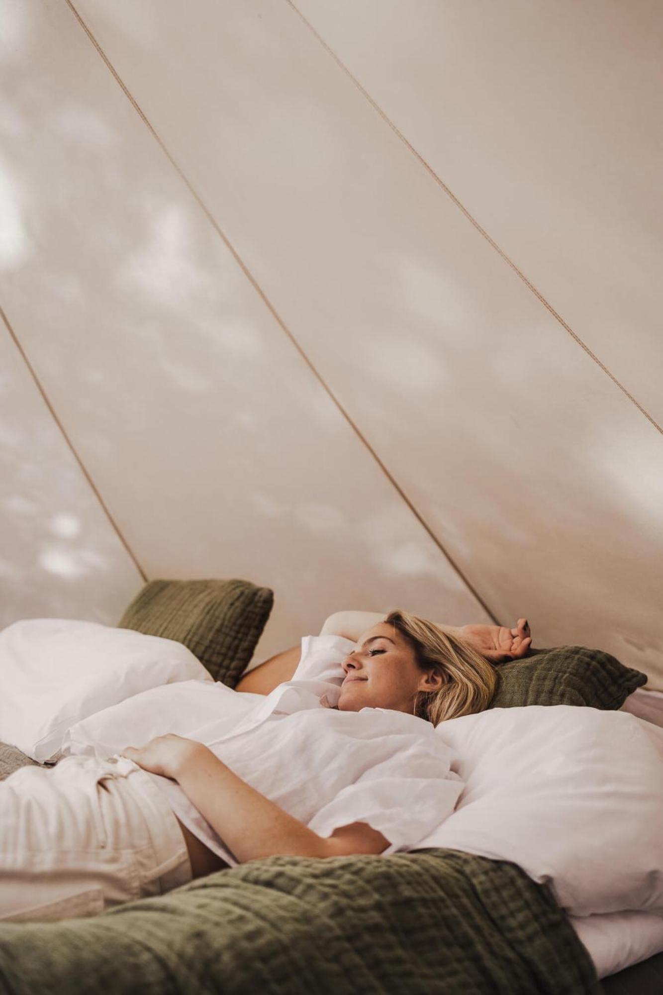 גרבסטאד Falkeroed - Lyxig Glamping I Naturreservat Ink Frukost מראה חיצוני תמונה